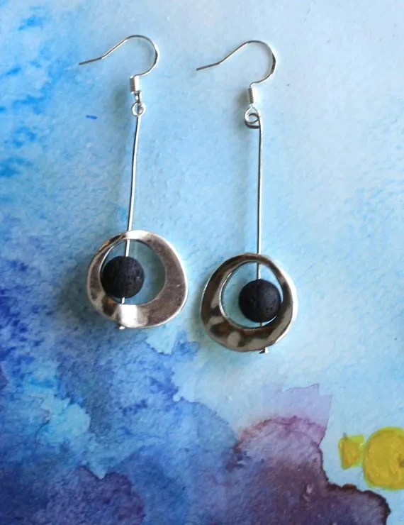 Boucles neuves longues cr argent lave noire création